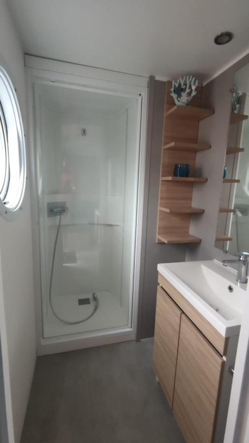 Mobilheim Herz Lauwersoog - Chalet Robbengat المظهر الخارجي الصورة